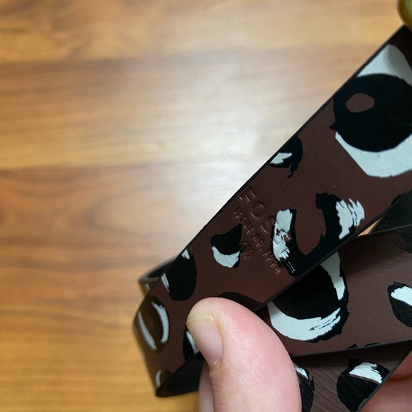 FOSSIL brown leopard print animal cheetah thin belt square gold tone buckle M - Picture 2 of 5